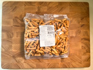 Фрайчизы со вкусом копченая семга (100 гр.): Сыр копченый на ольхе 